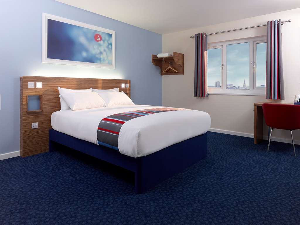 Travelodge Edinburgh Dreghorn Cameră foto